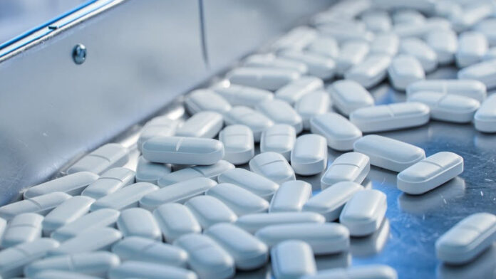 Médicaments : 94 milliards $ d'économies possibles au Canada